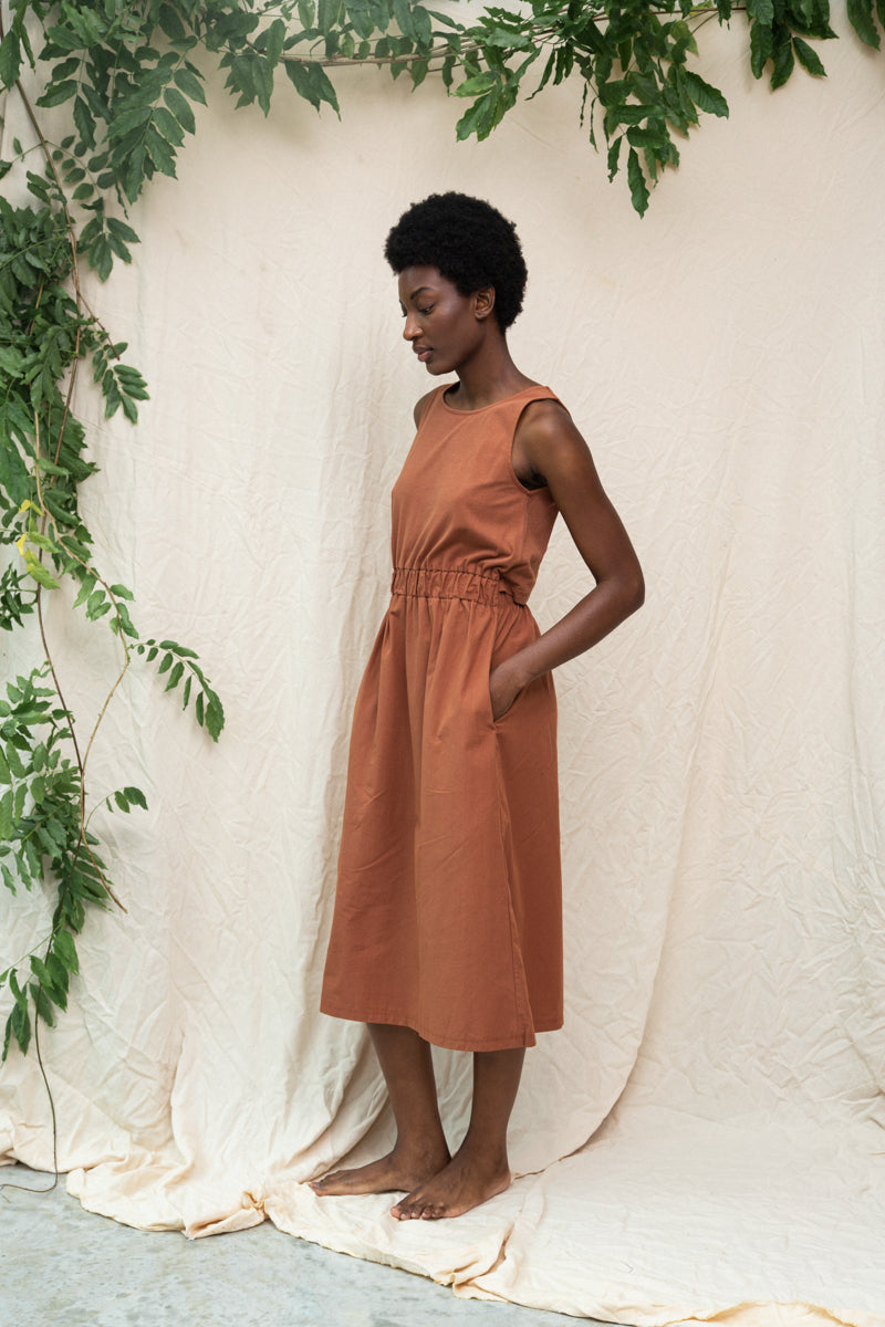 Cece Organic Cotton Dress in Russet