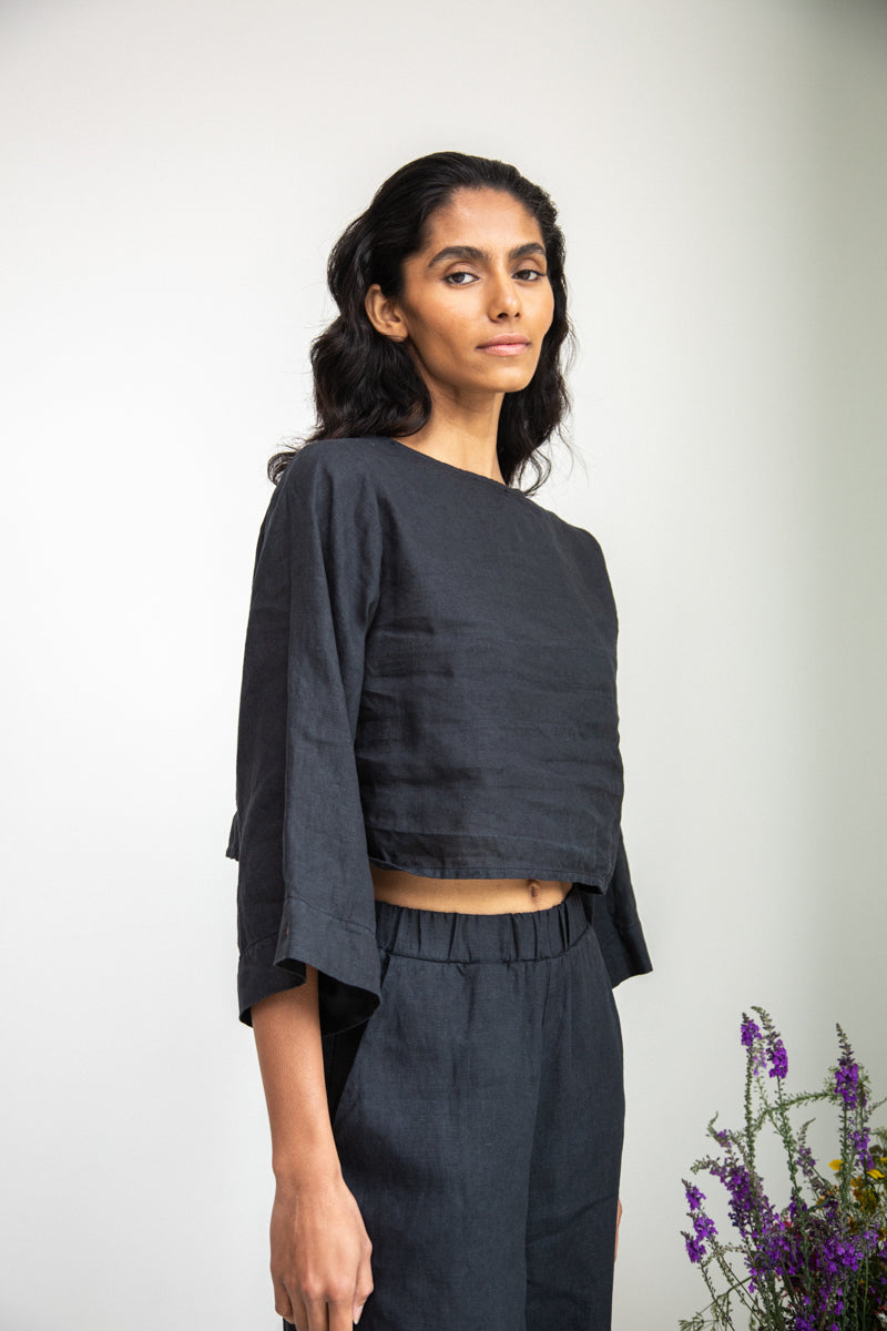 Kaz-May Linen Top in Black