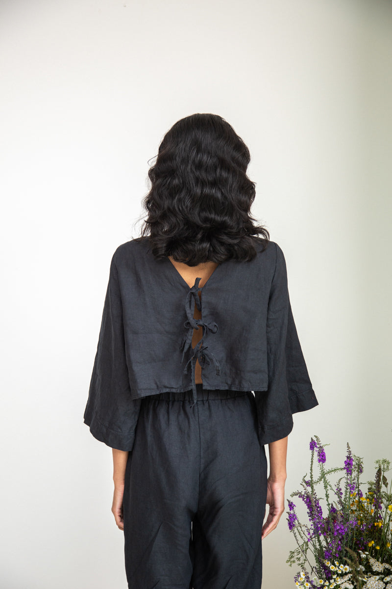 Kaz-May Linen Top in Black