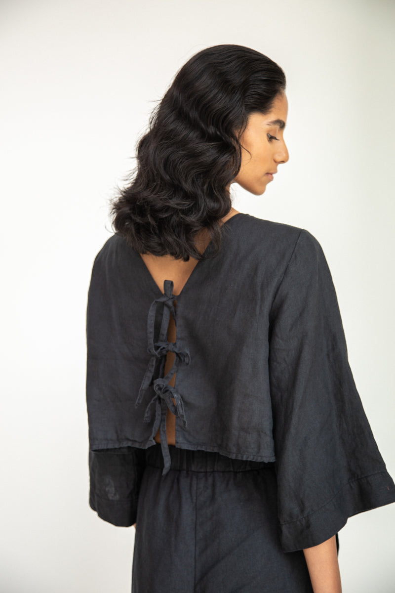 Kaz-May Linen Top in Black