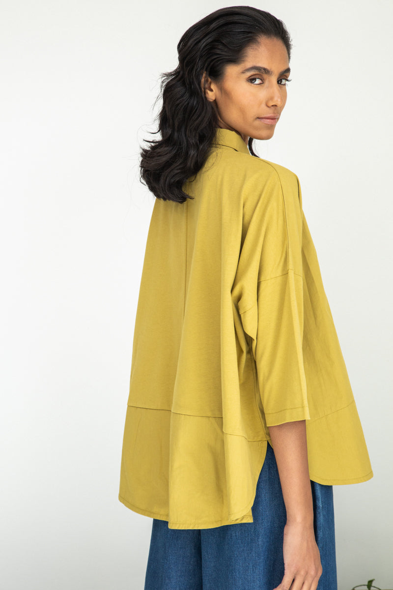 Lissie Organic Cotton Shirt in Bright Olive