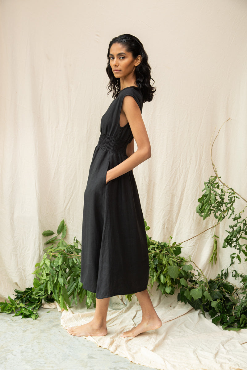 Ottillie-May Linen Dress in Black