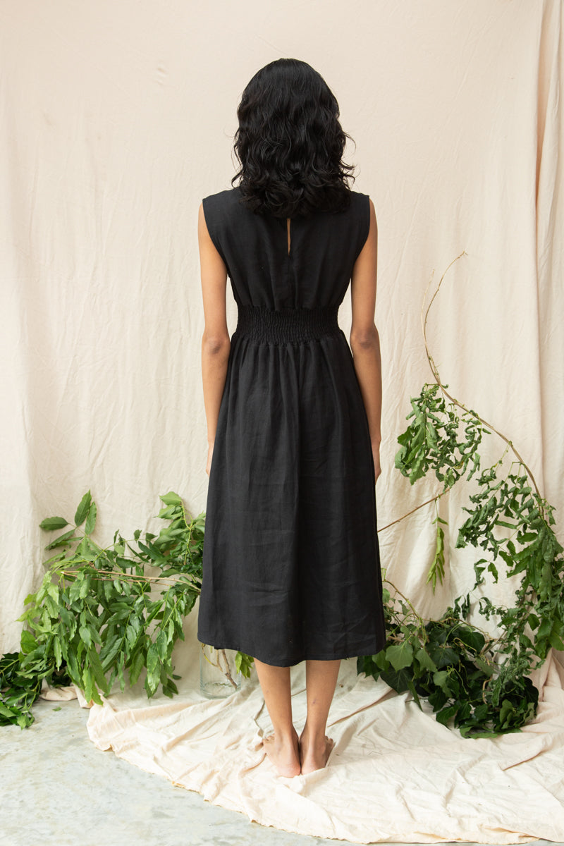 Ottillie-May Linen Dress in Black